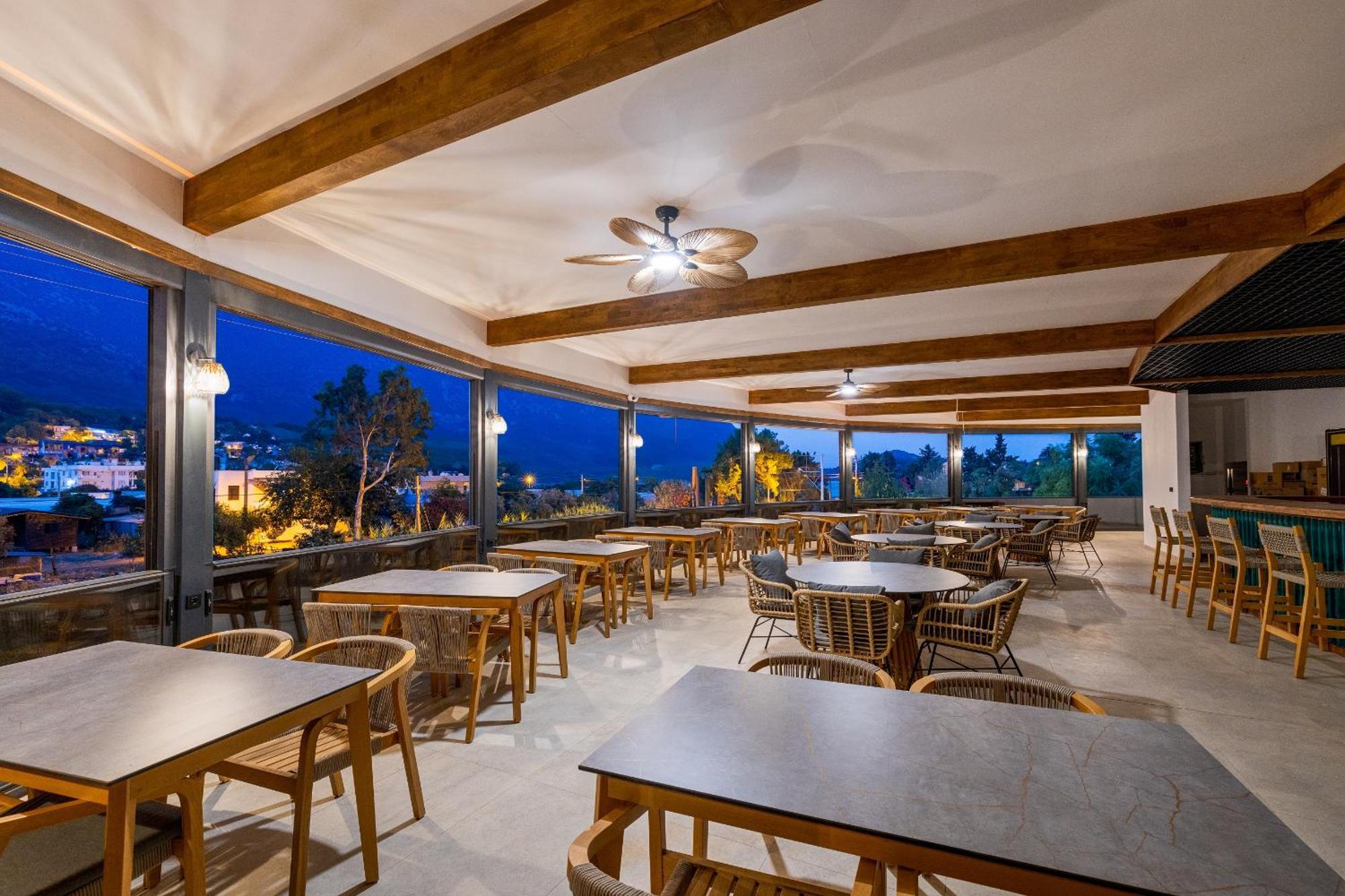 Rota Kilidonia Karaoez Suites&Villas Exterior foto